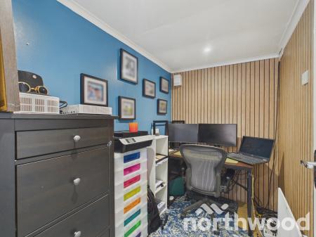 3 bedroom End of terrace house for sale in Imperial Way, Singleton, Ashford, TN23