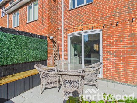 3 bedroom End of terrace house for sale in Imperial Way, Singleton, Ashford, TN23
