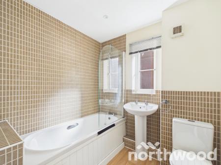 3 bedroom Semi-detached house to let in Running Foxes Lane, Singleton, Ashford, TN23