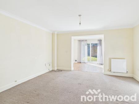 3 bedroom Semi-detached house to let in Running Foxes Lane, Singleton, Ashford, TN23