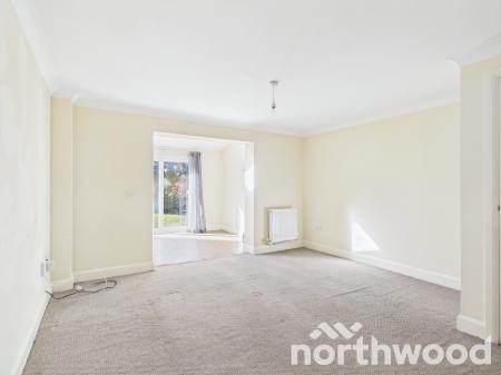 3 bedroom Semi-detached house to let in Running Foxes Lane, Singleton, Ashford, TN23