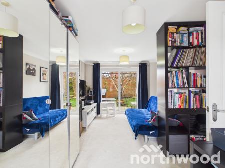 3 bedroom Terraced House for sale in Tunbridge Way, Ashford, TN23