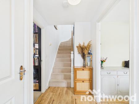 3 bedroom Terraced House for sale in Tunbridge Way, Ashford, TN23