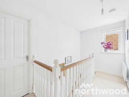 3 bedroom Terraced House for sale in Tunbridge Way, Ashford, TN23