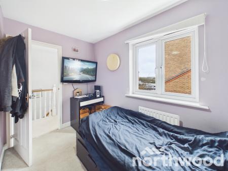 3 bedroom Terraced House for sale in Tunbridge Way, Ashford, TN23