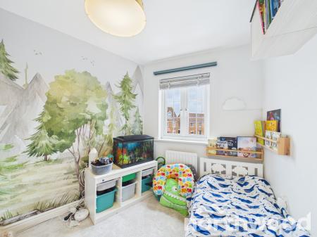 3 bedroom Terraced House for sale in Tunbridge Way, Ashford, TN23