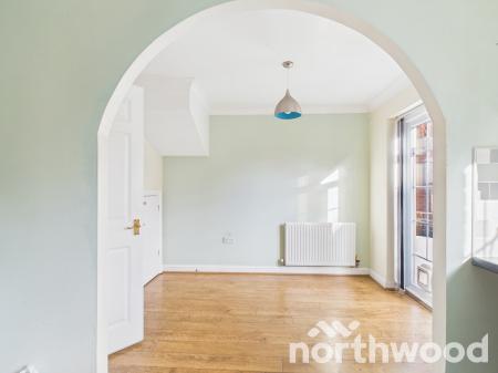 3 bedroom Semi-detached house to let in Bishopswood, Ashford, Ashford, TN23