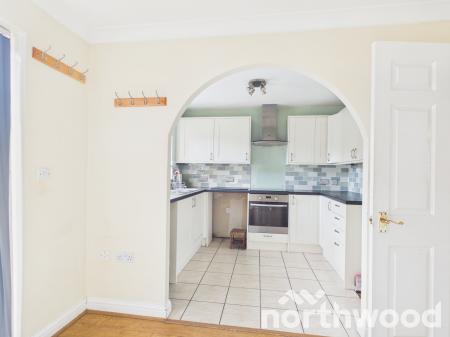 3 bedroom Semi-detached house to let in Bishopswood, Ashford, Ashford, TN23