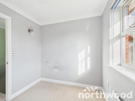 3 bedroom Semi-detached house to let in Bishopswood, Ashford, Ashford, TN23