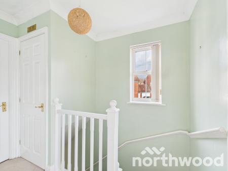 3 bedroom Semi-detached house to let in Bishopswood, Ashford, Ashford, TN23