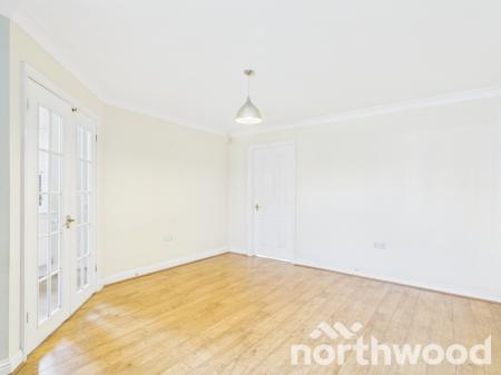 3 bedroom Semi-detached house to let in Bishopswood, Ashford, Ashford, TN23