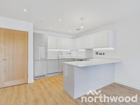 1 bedroom Apartment for sale in Victoria Road, Town Centre, Ashford, TN23