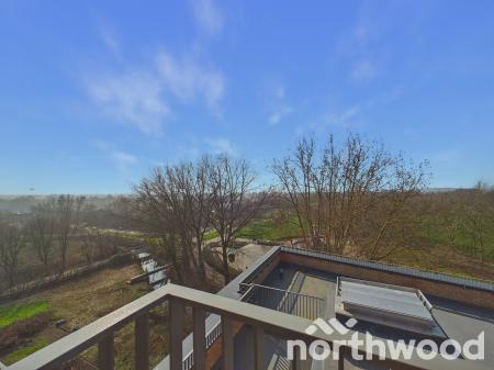 2 bedroom Apartment for sale in Victoria Road, Town Centre, Ashford, TN23