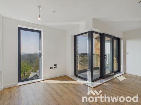 3 bedroom Apartment for sale in Victoria Road, Town Centre, Ashford, TN23