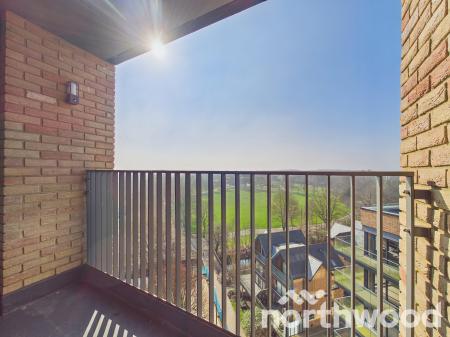 3 bedroom Apartment for sale in Victoria Road, Town Centre, Ashford, TN23