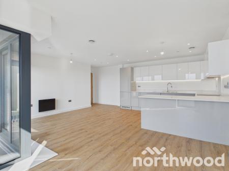 3 bedroom Apartment for sale in Victoria Road, Town Centre, Ashford, TN23