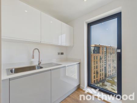 3 bedroom Penthouse for sale in Victoria Road, Town Centre, Ashford, TN23