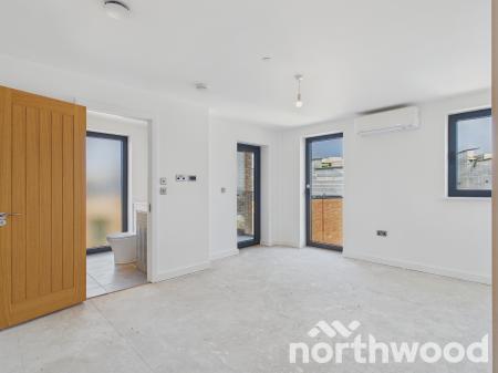 3 bedroom Penthouse for sale in Victoria Road, Town Centre, Ashford, TN23