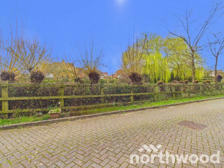 2 bedroom End of terrace house for sale in Hestia Way, Chart Fields, Ashford, TN23