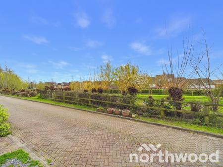 2 bedroom End of terrace house for sale in Hestia Way, Chart Fields, Ashford, TN23