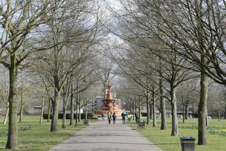 3 bedroom Apartment for sale in Victoria Road, Town Centre, Ashford, TN23