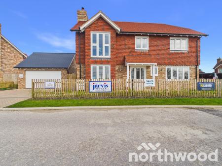 4 bedroom Detached house for sale in The Hamlet, Chilmington Green, Ashford, TN23