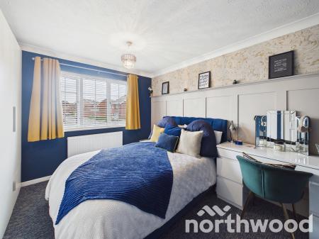 4 bedroom Detached house for sale in Viburnum Close, Ashford, Ashford, TN23