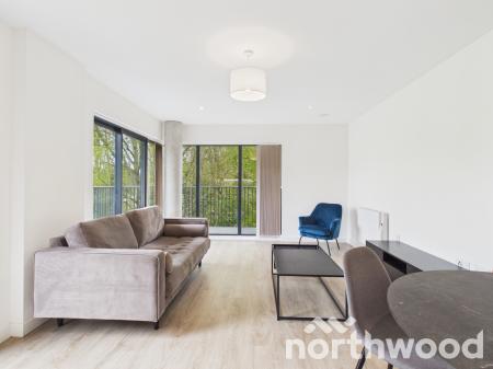 2 bedroom Flat to let in Cantia Place, Ashford, TN23