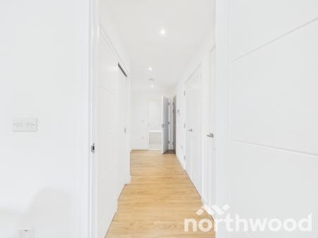 2 bedroom Flat to let in Cantia Place, Ashford, TN23