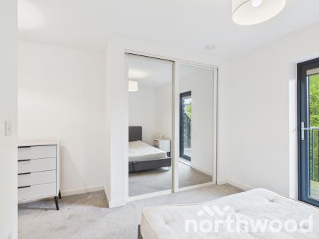 2 bedroom Flat to let in Cantia Place, Ashford, TN23