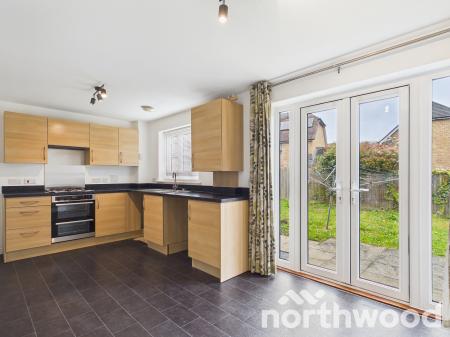 3 bedroom Link detached house for sale in Perch Close, Singleton, Ashford, TN23