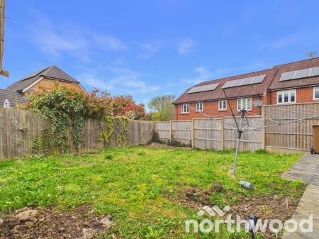 3 bedroom Link detached house for sale in Perch Close, Singleton, Ashford, TN23