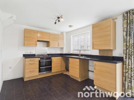 3 bedroom Link detached house for sale in Perch Close, Singleton, Ashford, TN23