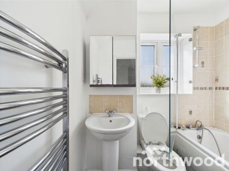 3 bedroom Link detached house for sale in Perch Close, Singleton, Ashford, TN23