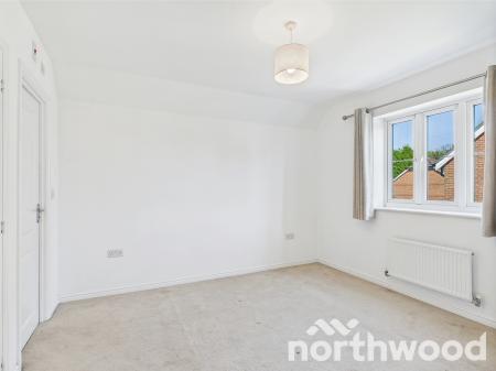 3 bedroom Link detached house for sale in Perch Close, Singleton, Ashford, TN23