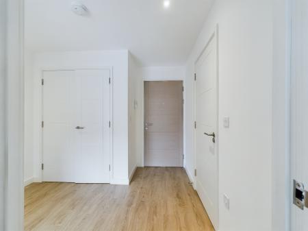 1 bedroom Flat to let in Hampton Place, Ashford, TN23