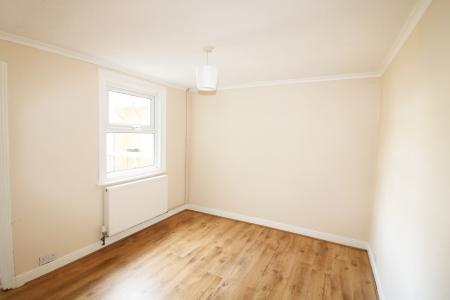 2 bedroom Terraced House to let in Godinton Road, Town Centre, Ashford, TN23