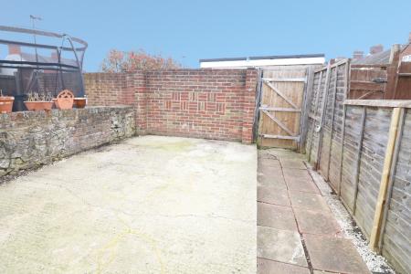 2 bedroom Terraced House to let in Godinton Road, Town Centre, Ashford, TN23