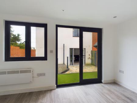 4 bedroom Detached house to let in Risborough Lines, Folkestone, CT20