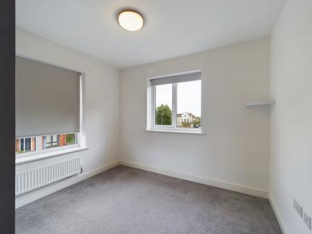 4 bedroom Detached house to let in Risborough Lines, Folkestone, CT20