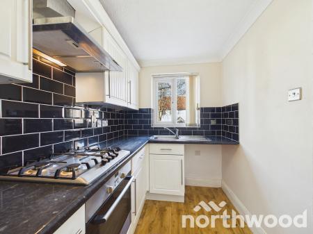 2 bedroom Detached house for sale in Bradbridge Green, Singleton, Ashford, TN23