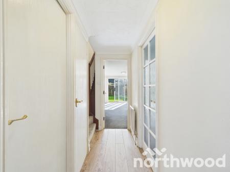 2 bedroom Detached house for sale in Bradbridge Green, Singleton, Ashford, TN23