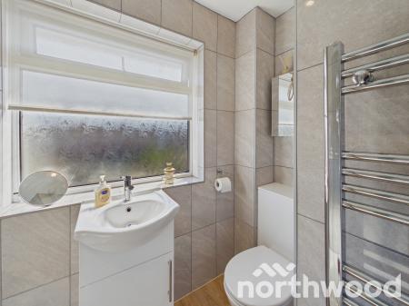 3 bedroom End of terrace house for sale in East Lodge Road, Godinton Park, Ashford, TN23