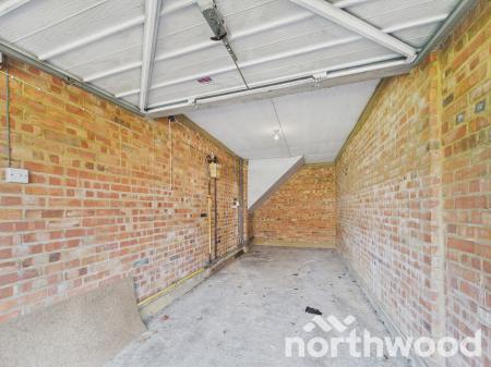 3 bedroom End of terrace house for sale in East Lodge Road, Godinton Park, Ashford, TN23