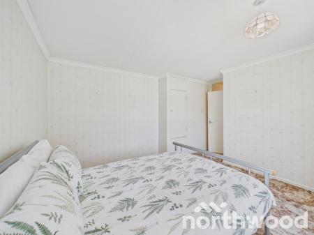 3 bedroom End of terrace house for sale in East Lodge Road, Godinton Park, Ashford, TN23