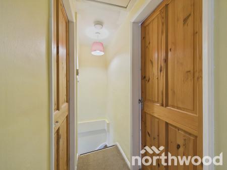 2 bedroom Terraced House for sale in Hythe Road, Ashford, TN24