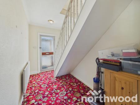 2 bedroom Detached house for sale in Kingsnorth Road, Kingsnorth, Ashford, TN23