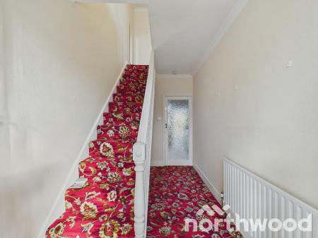 2 bedroom Detached house for sale in Kingsnorth Road, Kingsnorth, Ashford, TN23