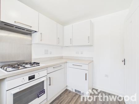 3 bedroom Semi-detached house to let in Heritage Road, Ashford, Ashford, TN25