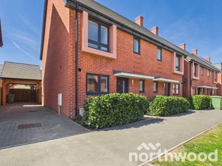 3 bedroom Semi-detached house to let in Heritage Road, Ashford, Ashford, TN25